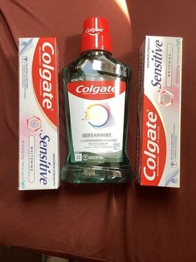 Colgate Sensitive Maximum Strength Whitening toothpaste & Total mouthwash bundle